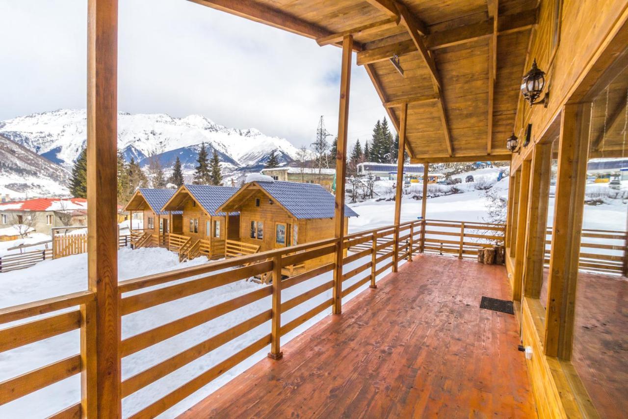 Mountain Cabins 梅斯蒂亚 外观 照片